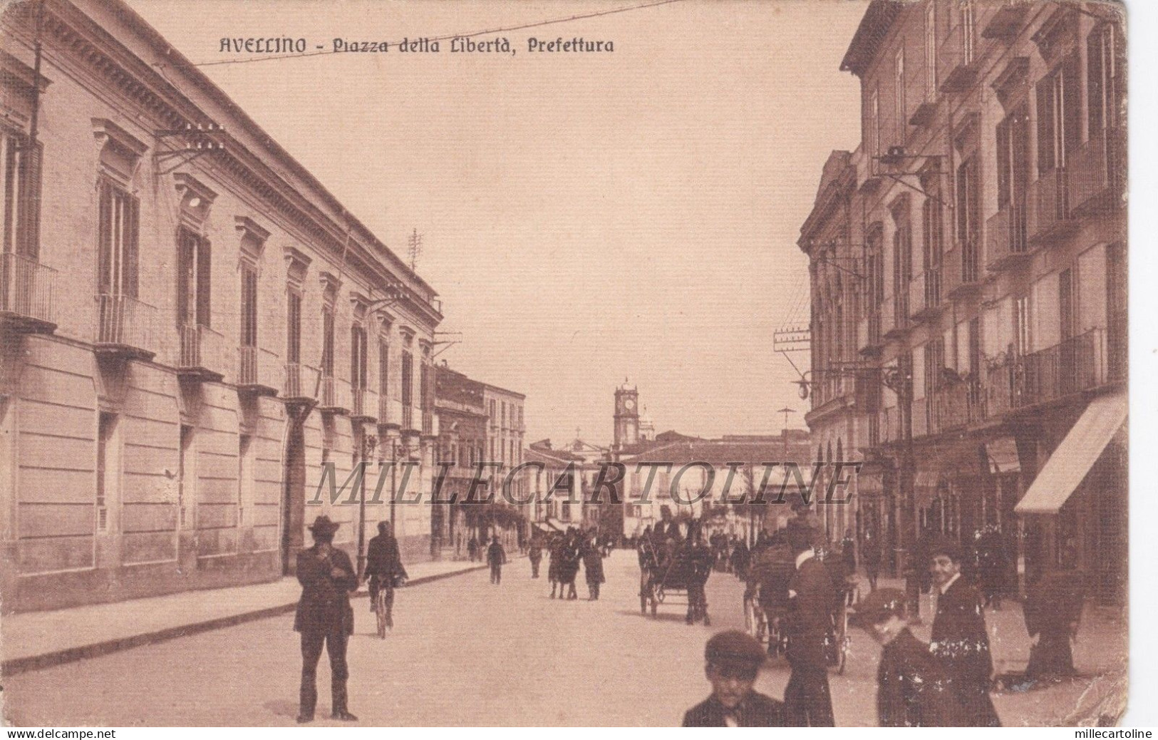 AVELLINO: Piazza della Liberta' - Prefettura