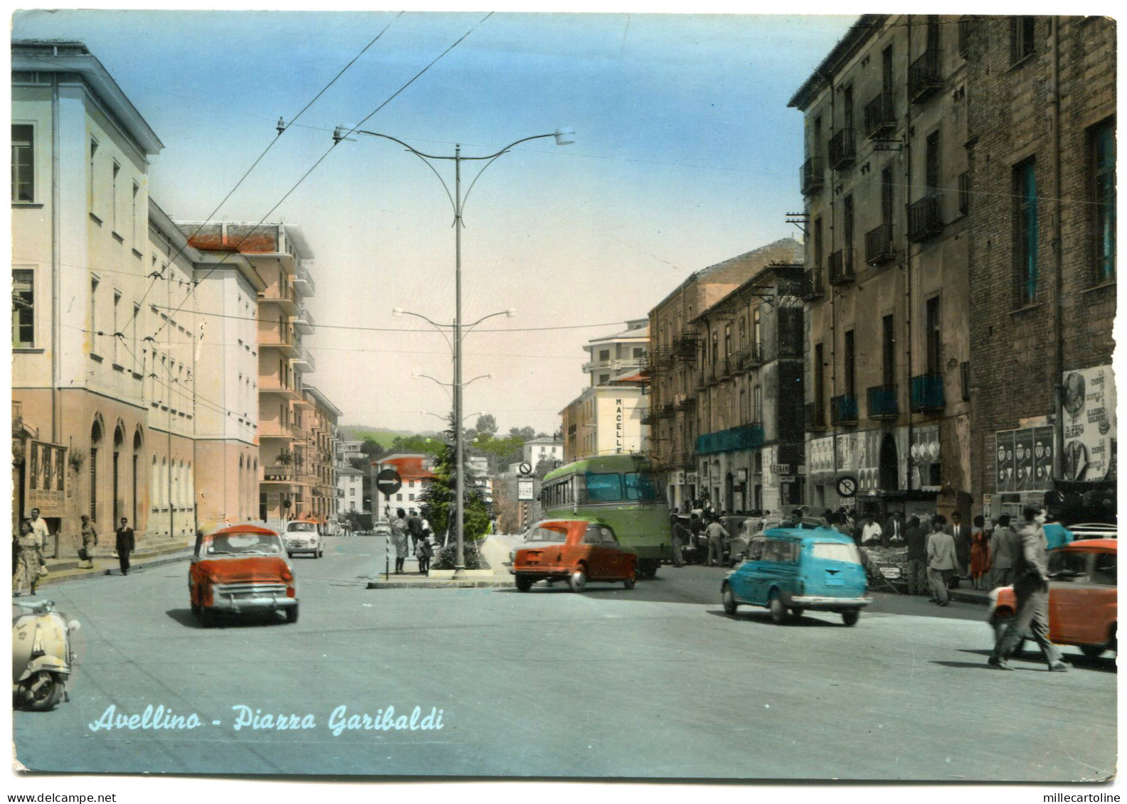 AVELLINO, PIAZZA GARIBALDI, ANNI '60