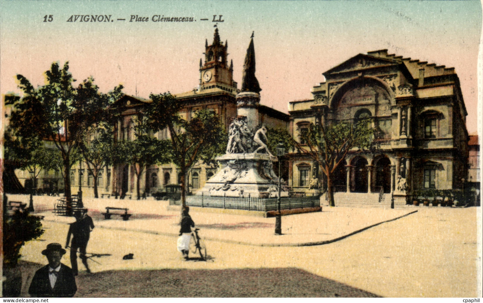 Avignon - Place Clemenceau - CPA