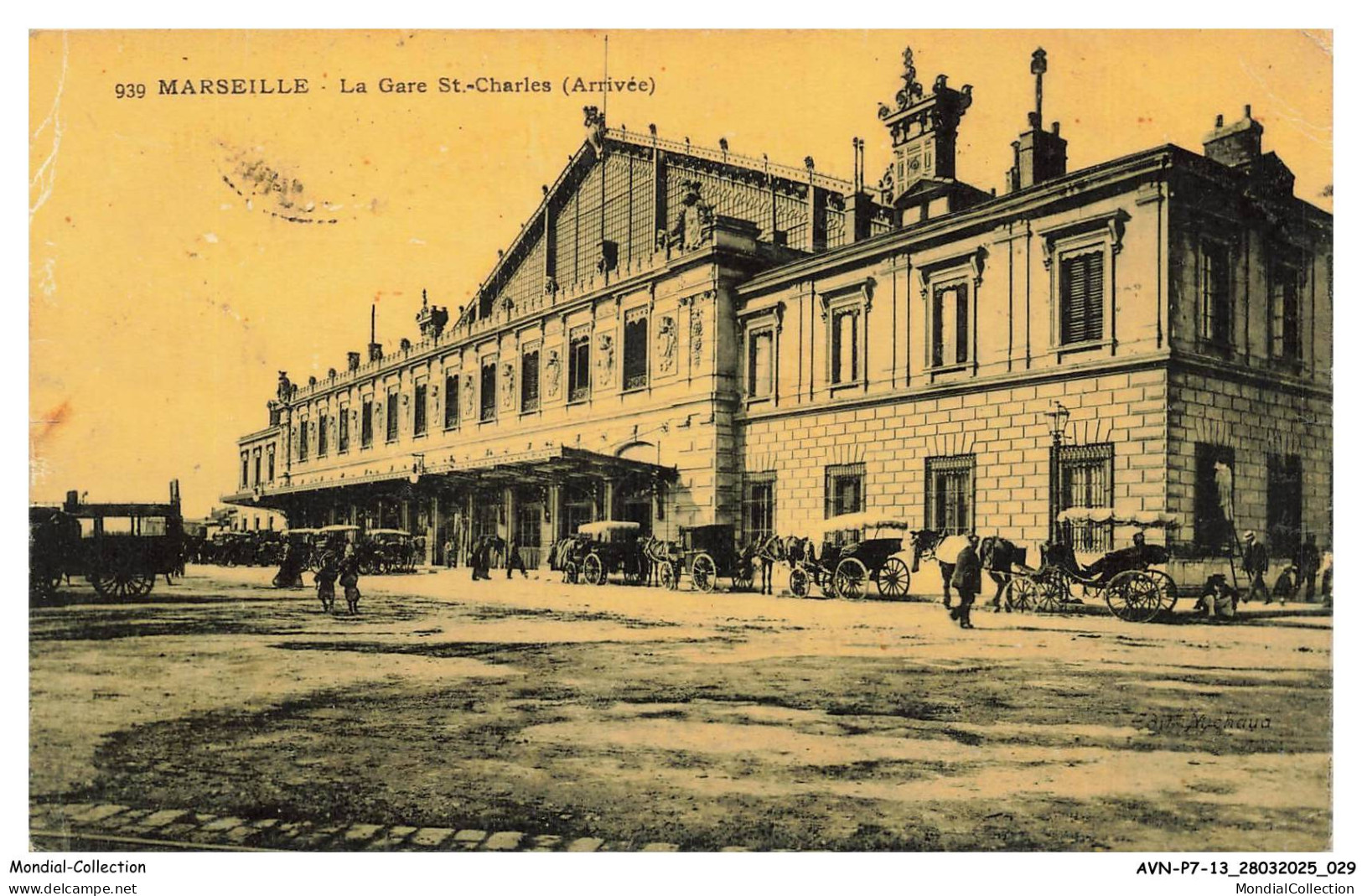 AVNP7-0326-13 - MARSEILLE - La gare saint-charles