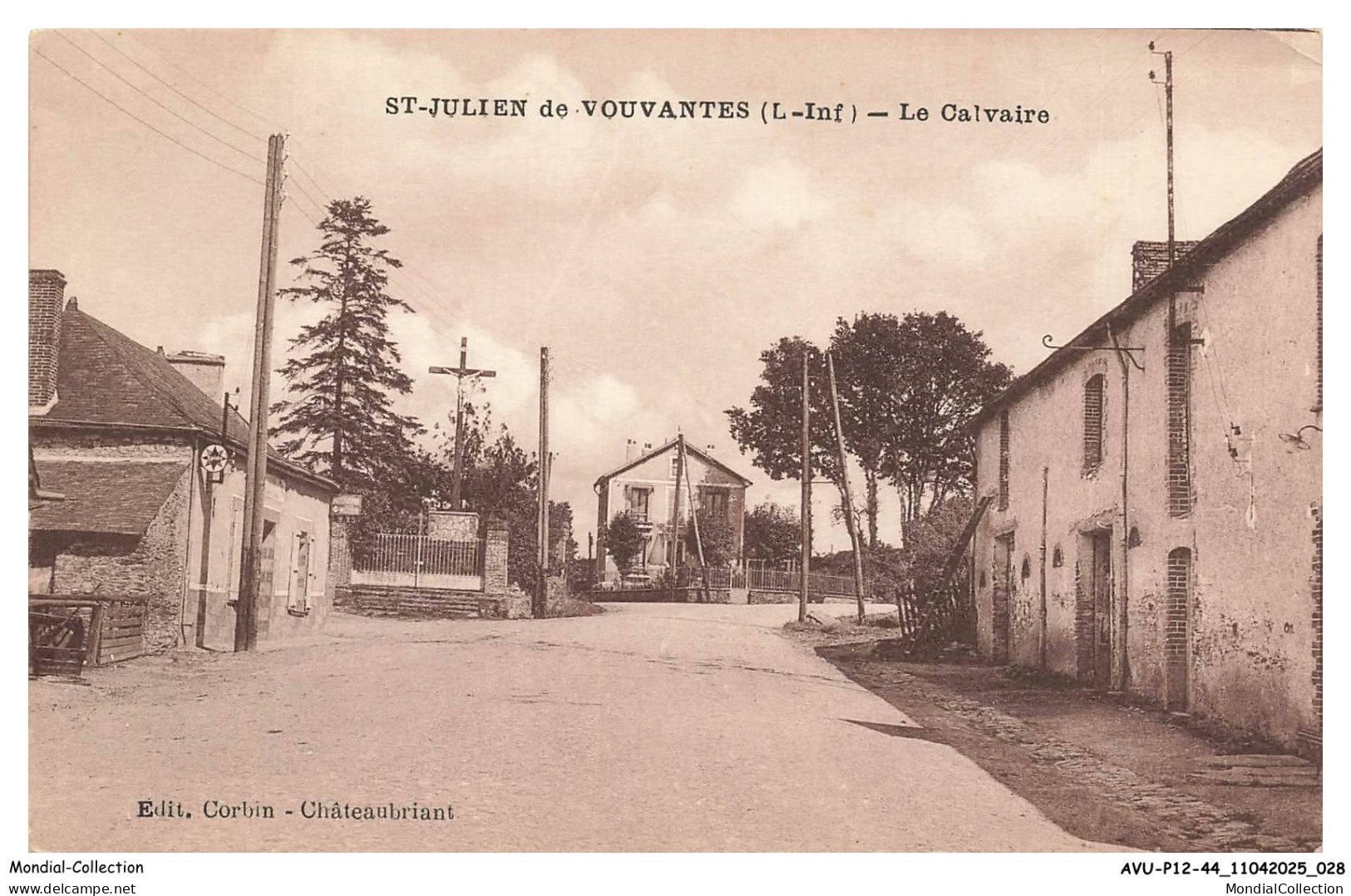 AVUP12-0721-44 - SAINT-JULIEN DE VOUVANTES - Le calvaire