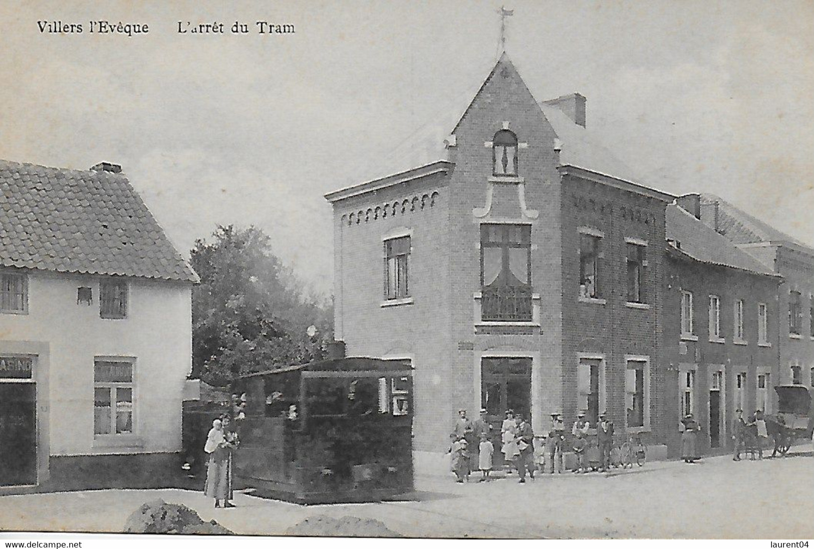AWANS. VILLERS L'EVEQUE. L'ARRET DU TRAM. TOP ANIMATION