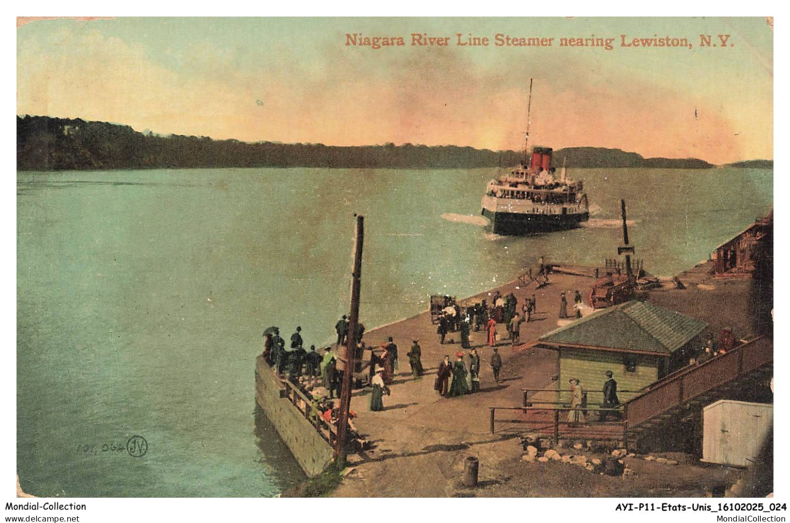 AYIP11-0871-ETATS-UNIS - niagara river line steamer nearing lewiston