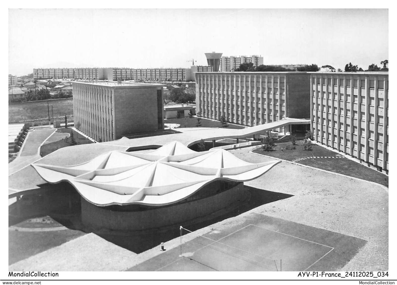 AYVP1-0018-13 - MARSEILLE - LE MERLAN - Faculté des sciences - Cité universitaire de garcons