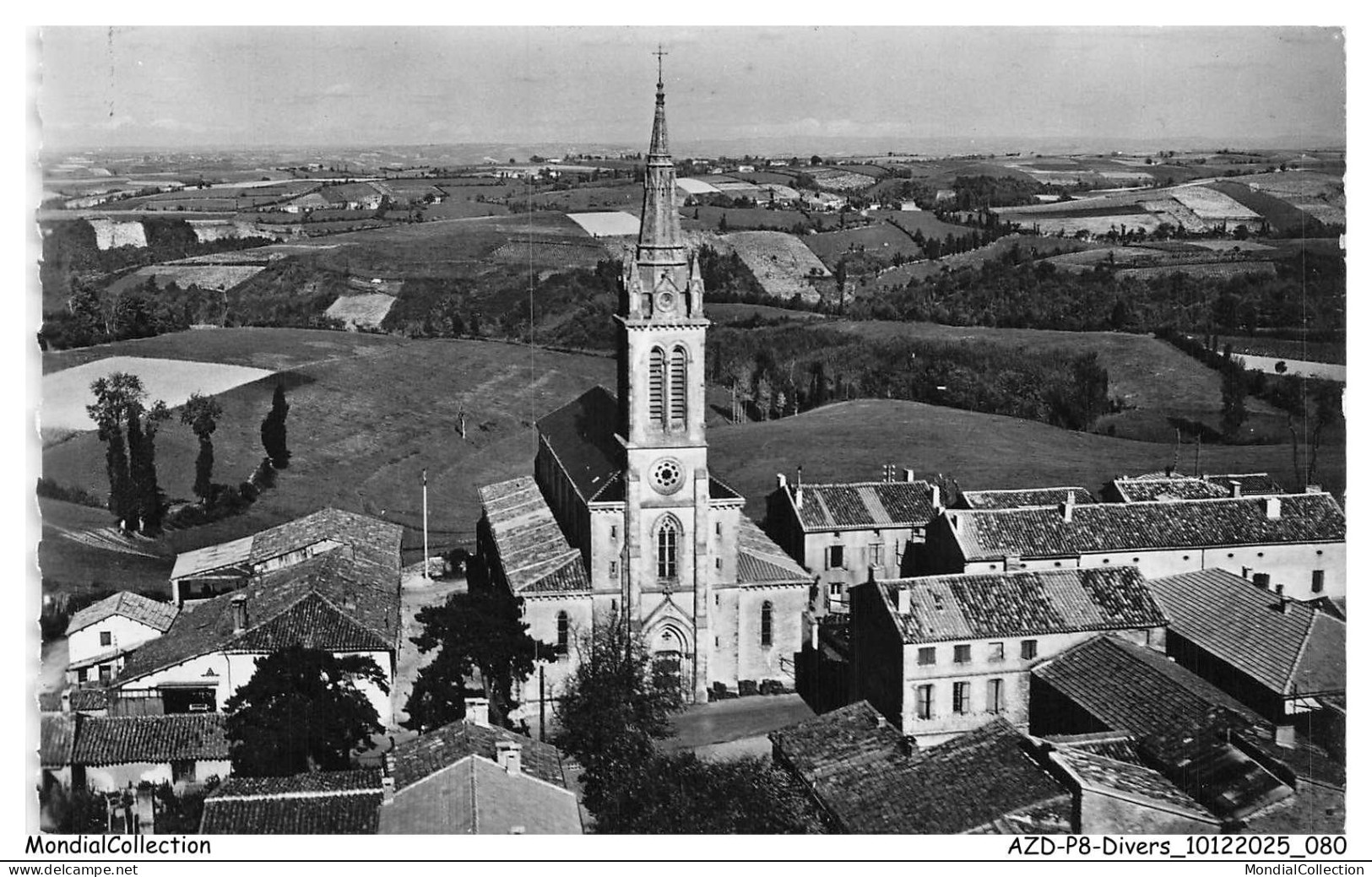 AZDP8-0922-81 - VILLEFRANCHE-D'ALBIGEOIS - L'église