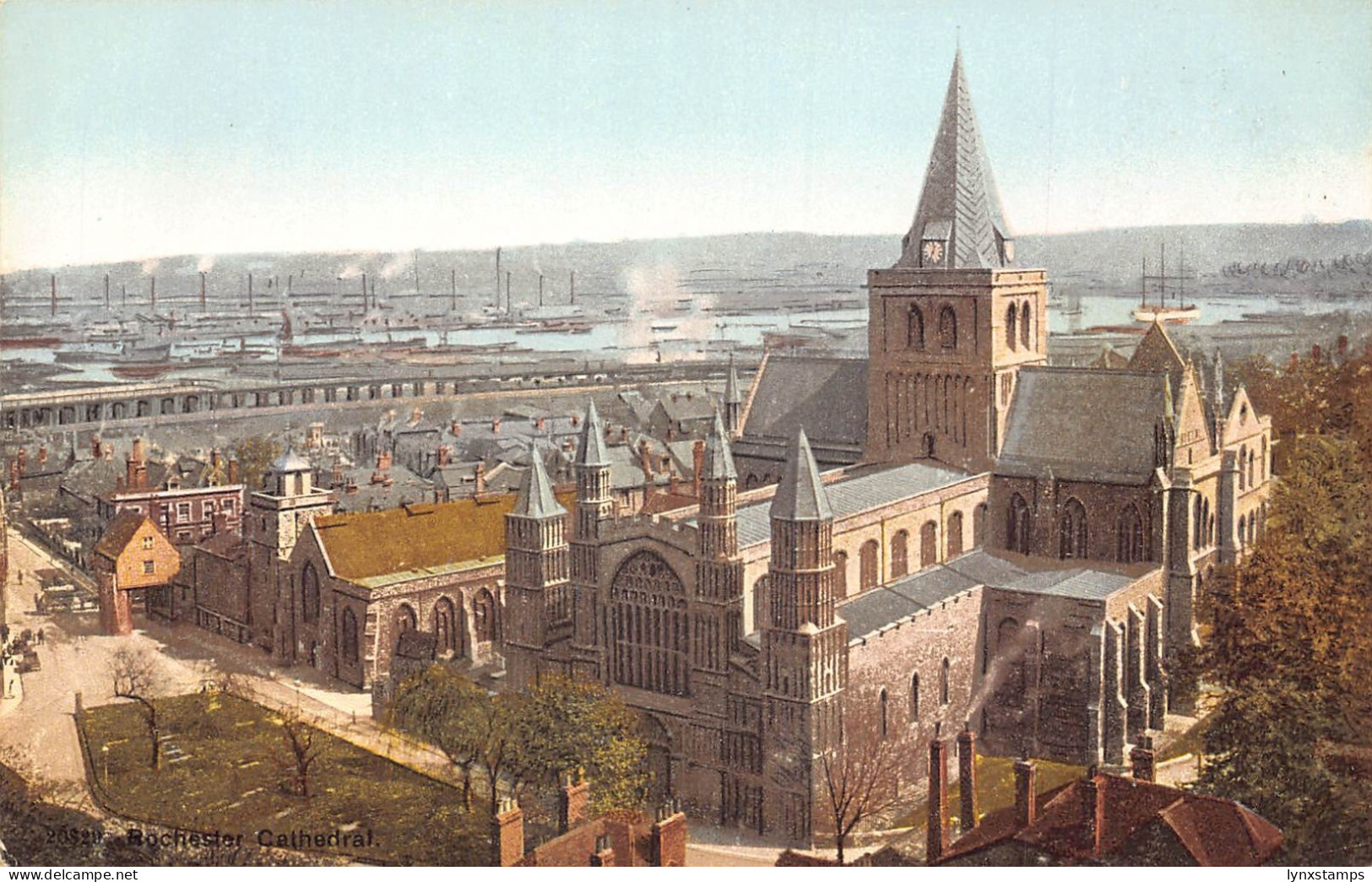 B006 England Rochester Cathedral vintage postcard
