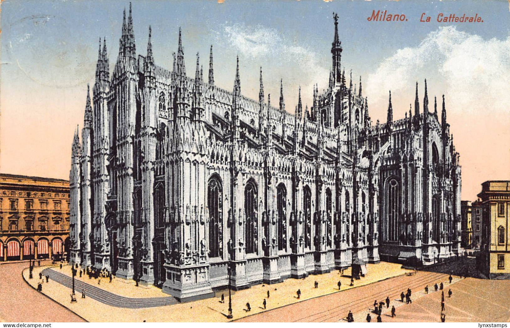B098 Italy Milano Milan Cattedrale Cathedral vintage postcard