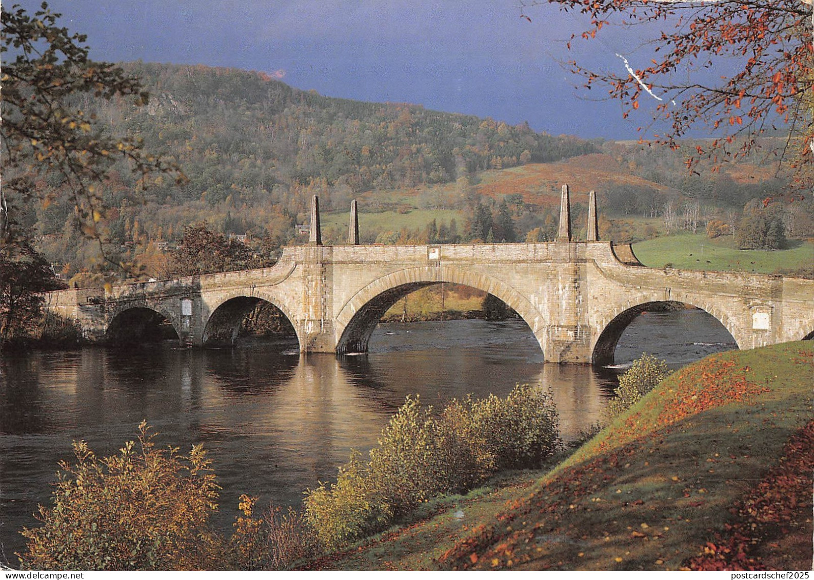 B100048 perthshire  aberfeldy general brade s bridge   scotland