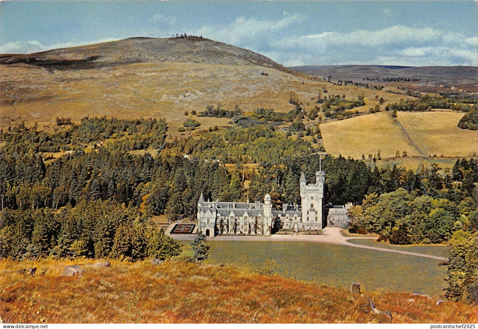 B100333 balmoral castle aberdeenshire scotland