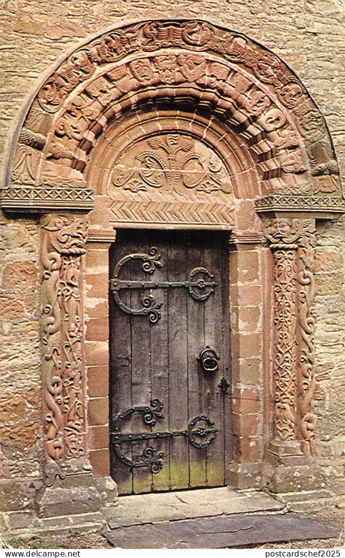 B103469 norman doorway at kilpeck church herefordshire    uk