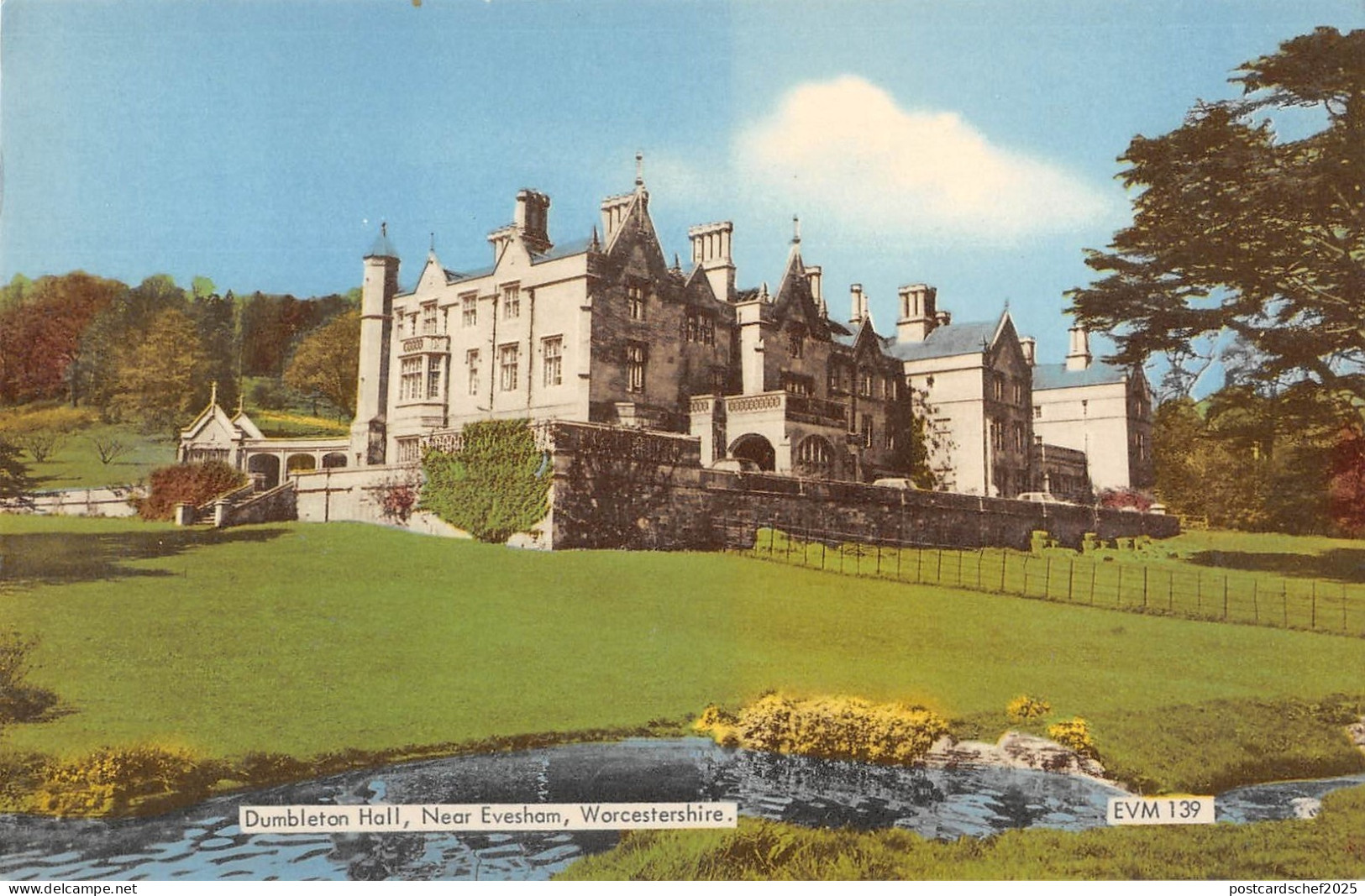 B104027 dumbleton hall near evesham worcestershire    uk