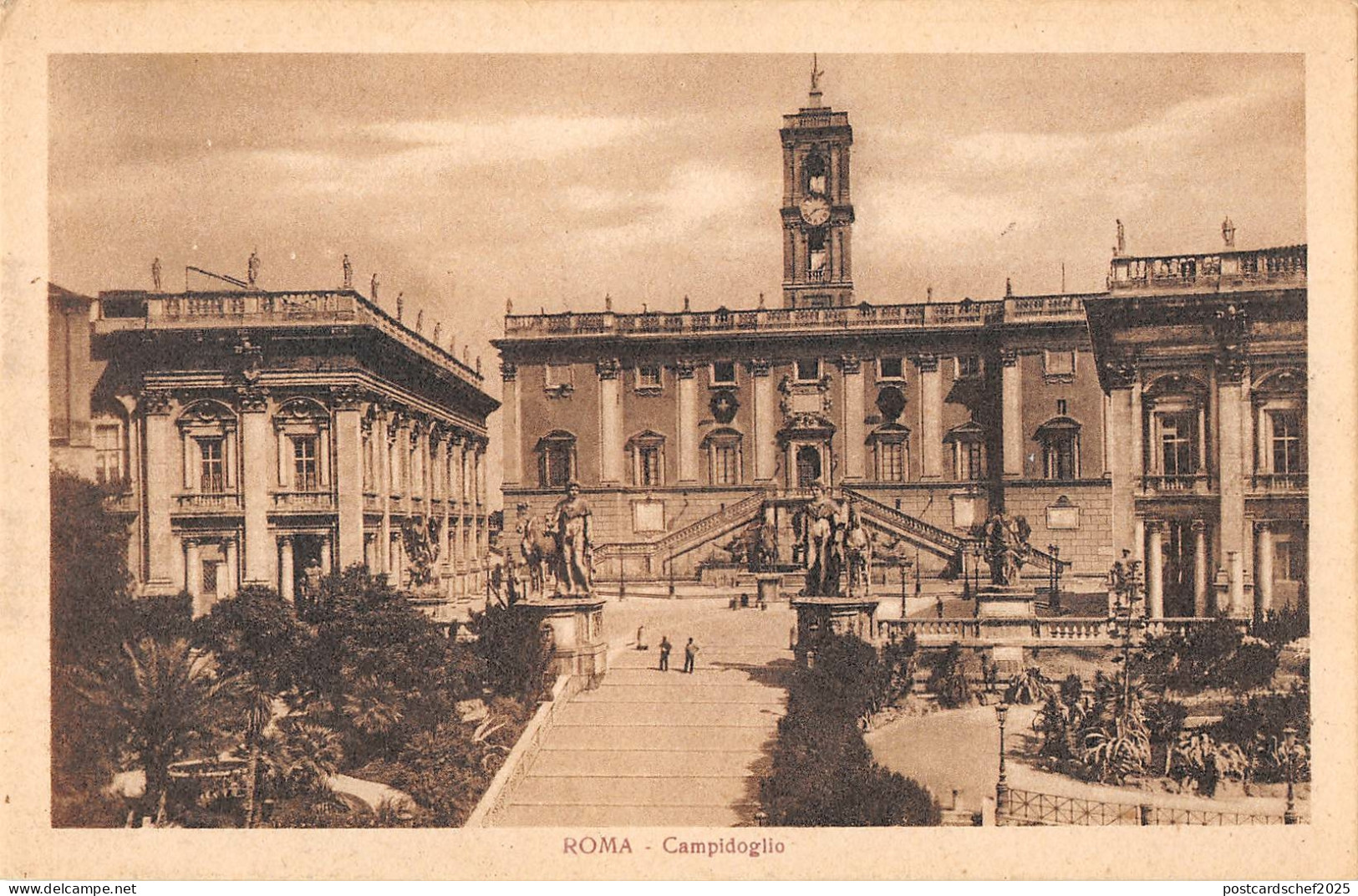 B105995 Italy Roma Campidoglio Statues Monument