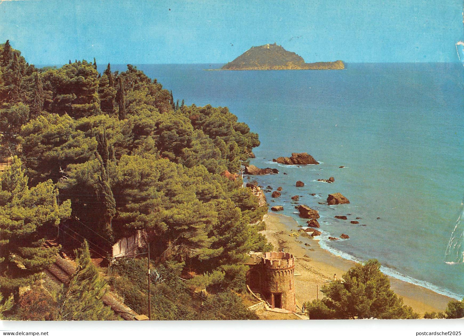 B109795 Italy Albenga Alassio Isola Gallinara Island Panorama Island