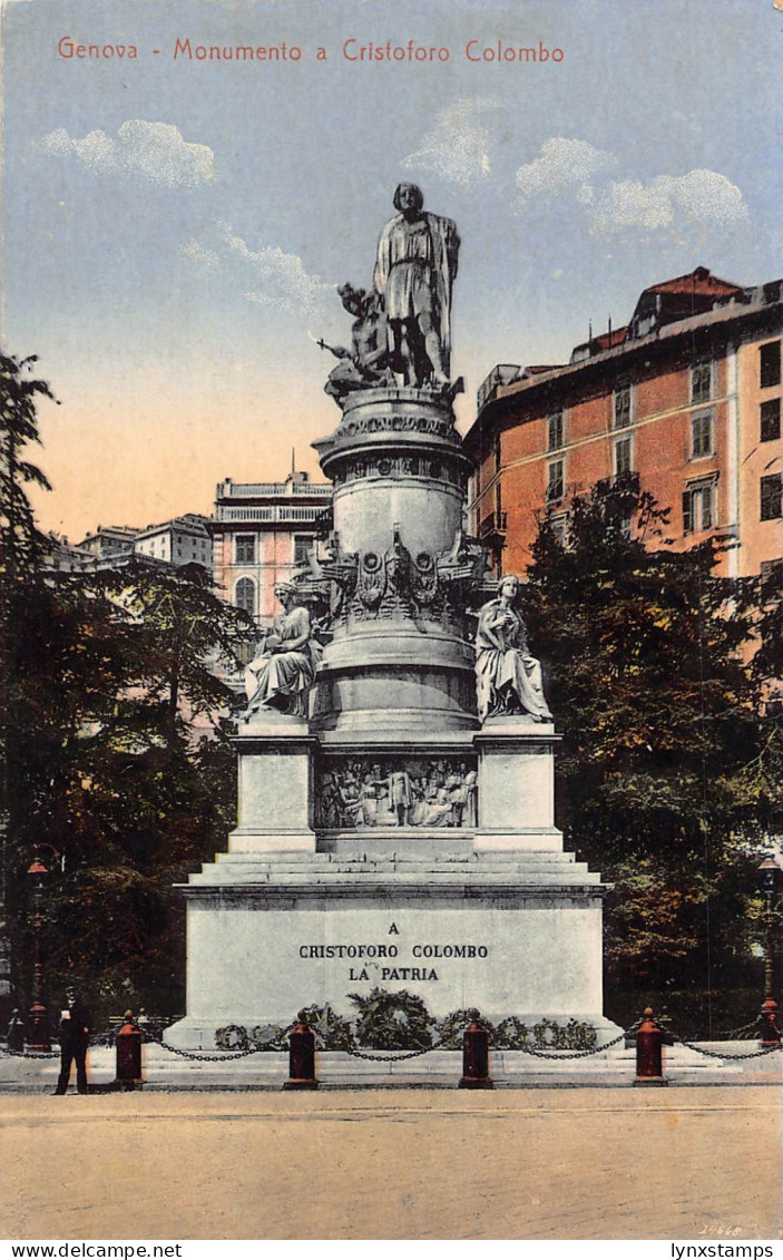 B148 Italy Genova Genoa Monument of Cristopher Comlumbus postcard