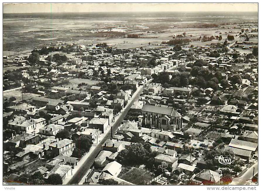 B16-0987 :  GUJAN-MESTRAS  VUE AERIENNE