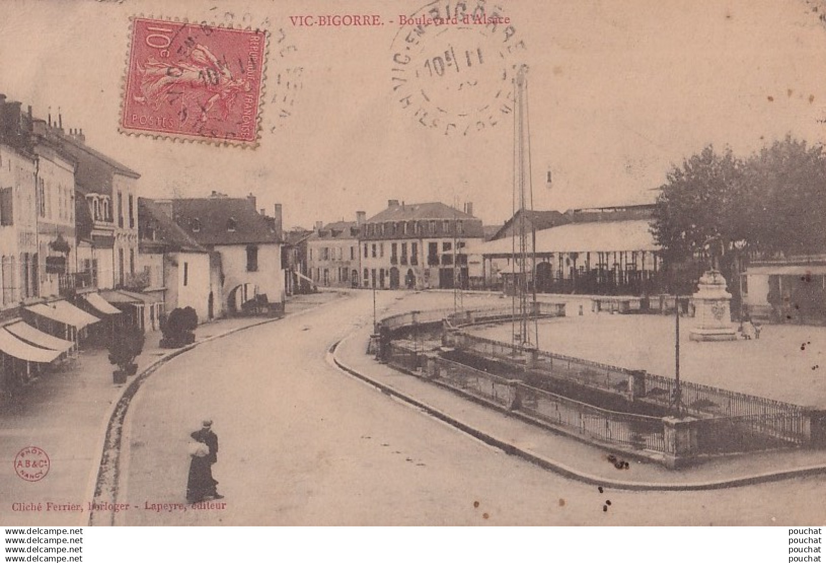 B2-65) VIC SUR BIGORRE - BOULEVARD D ' ALSACE  - EN  1905