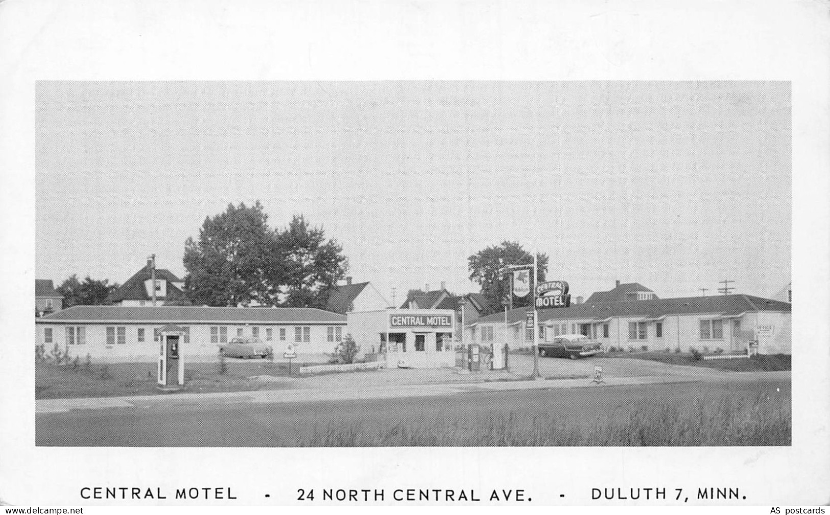 B357 US Central Motel Duluth Minnesota vintage postcard