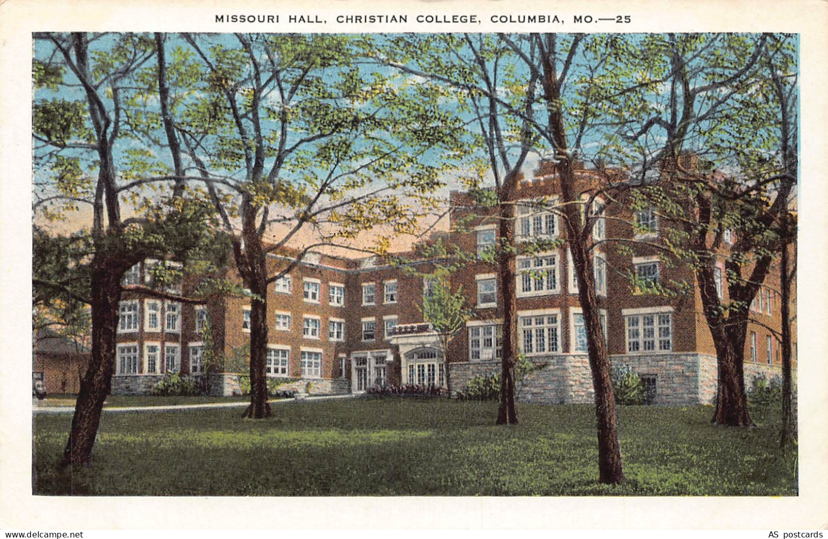 B357 US Columbia Missouri Hall Christian College vintage postcard