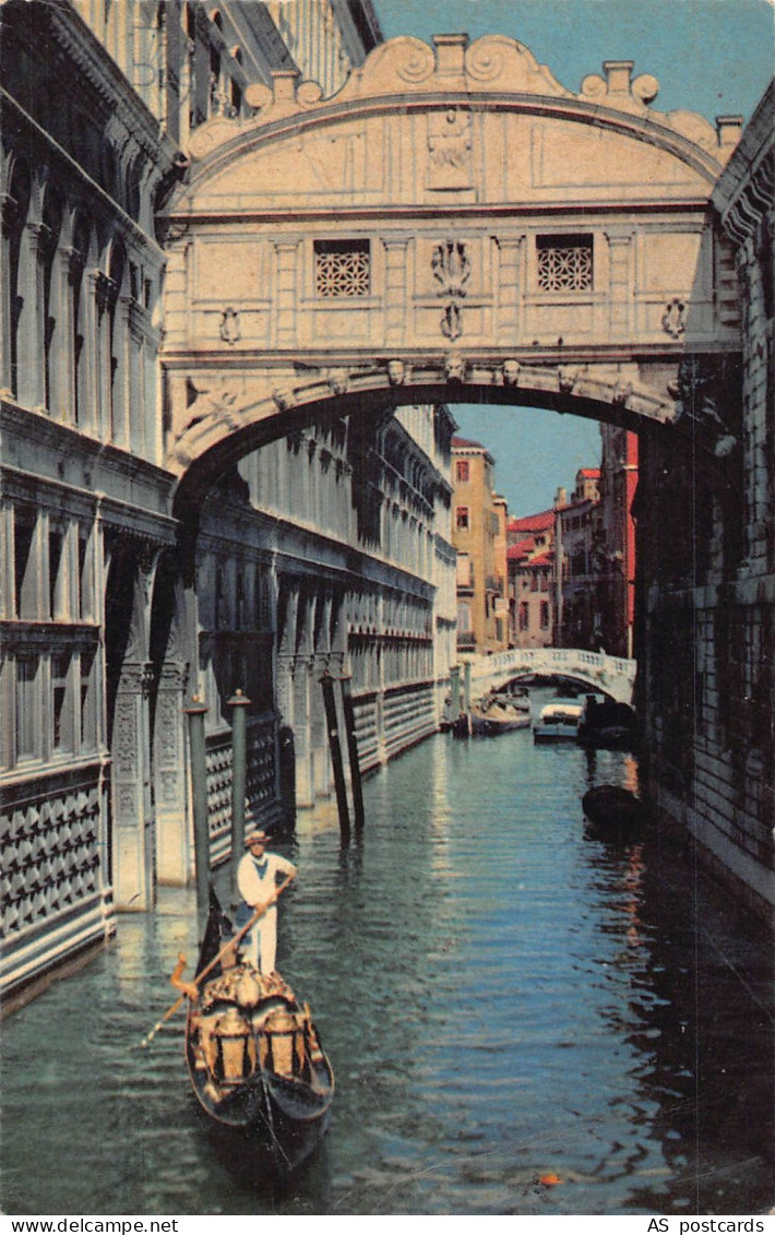 B373 Italy Venezia Venice Bridge of Sighs vintage postcard