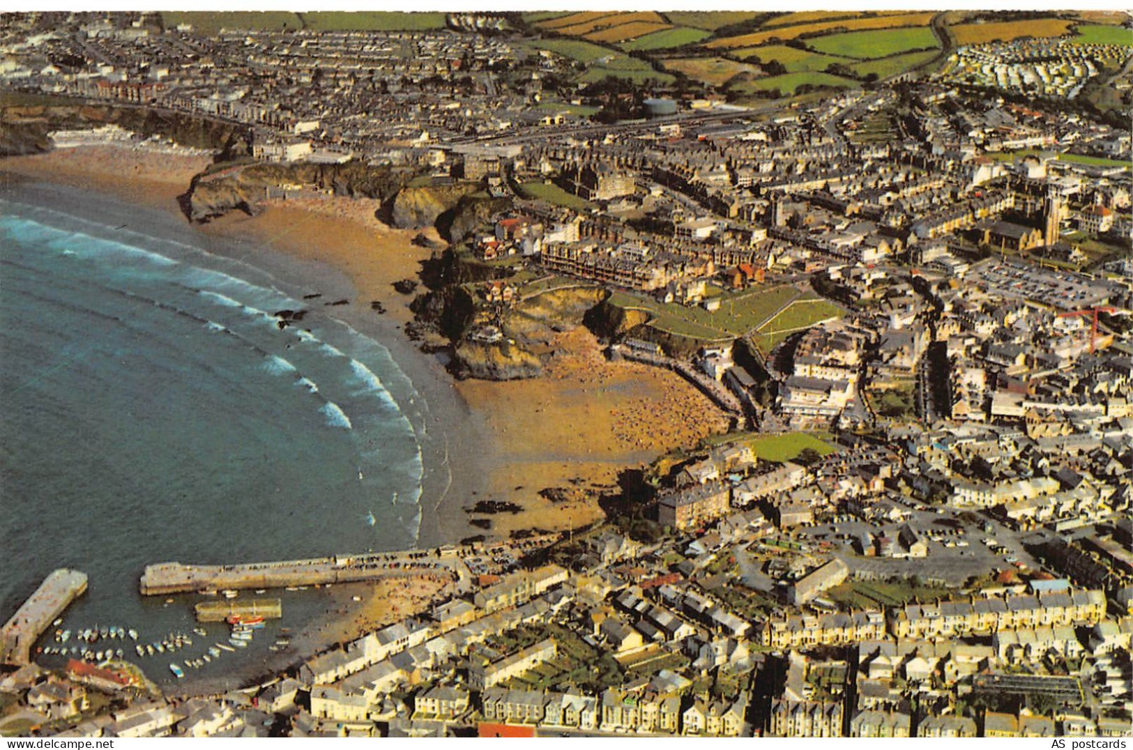 B384 England Newquay Aerial Views vintage postcard