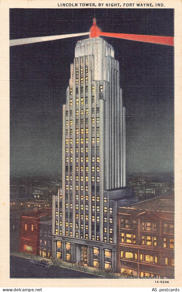 B509 US Lincoln Tower by Night Fort Wayne Indiana intage postcard