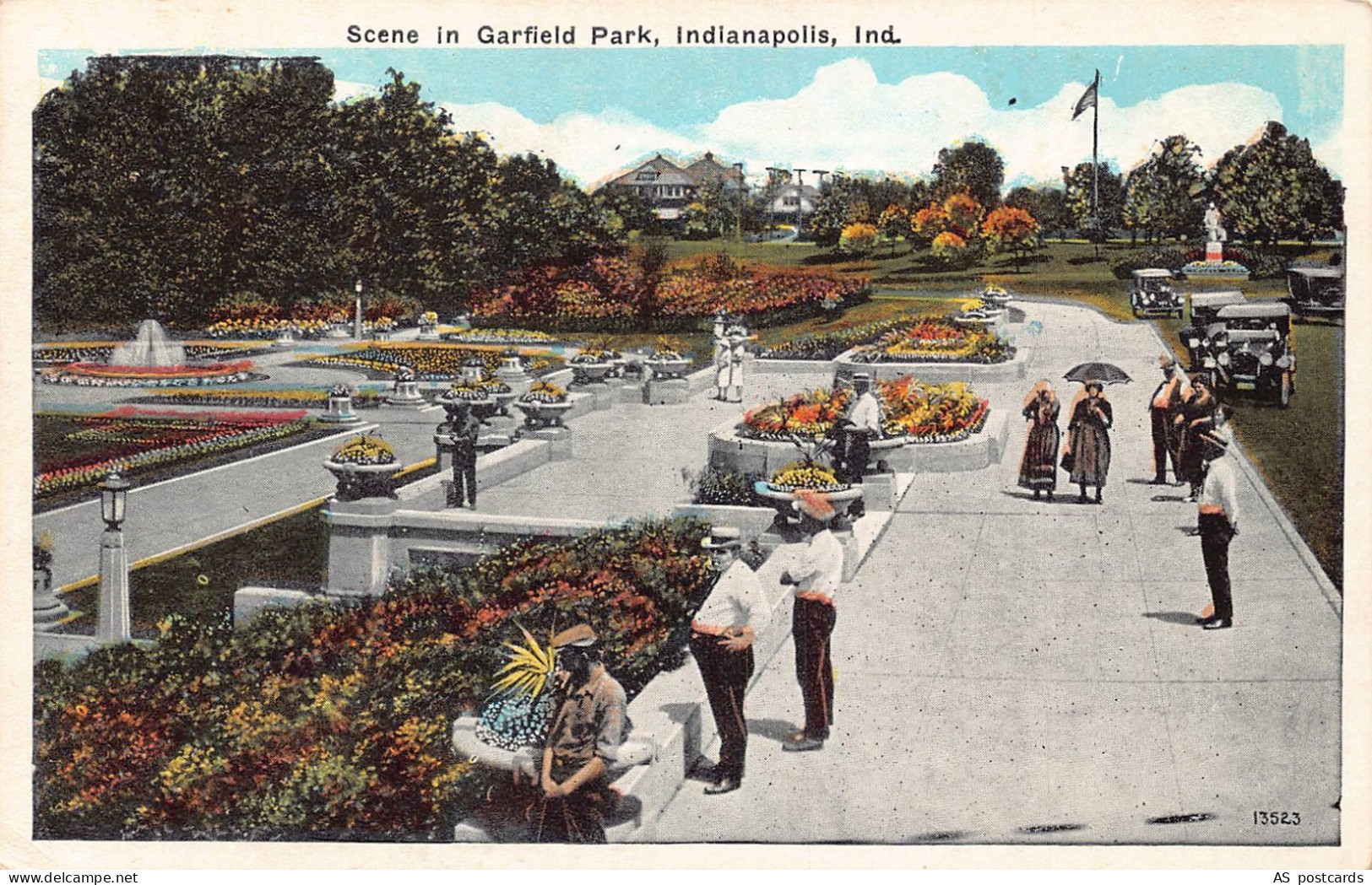 B512 US Scene in Garfield Park Indianapolis Indiana vintage postcard