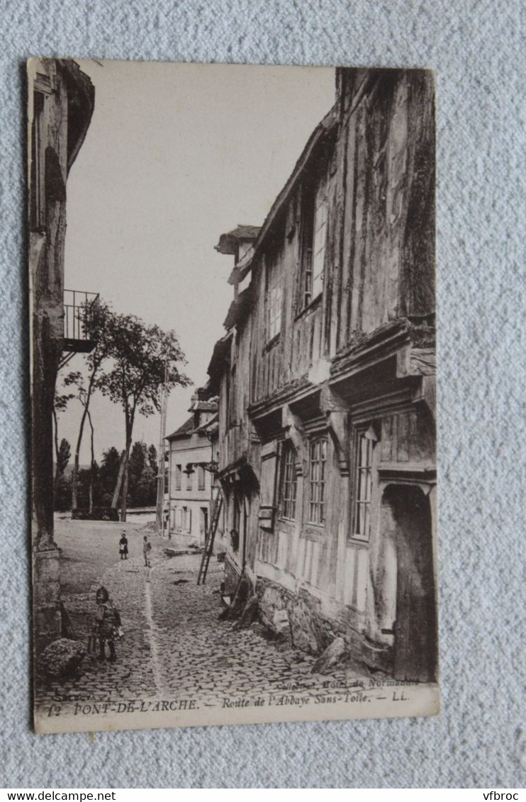 B514, Pont de l'Arche, route de l'abbaye sans toile, Eure 27