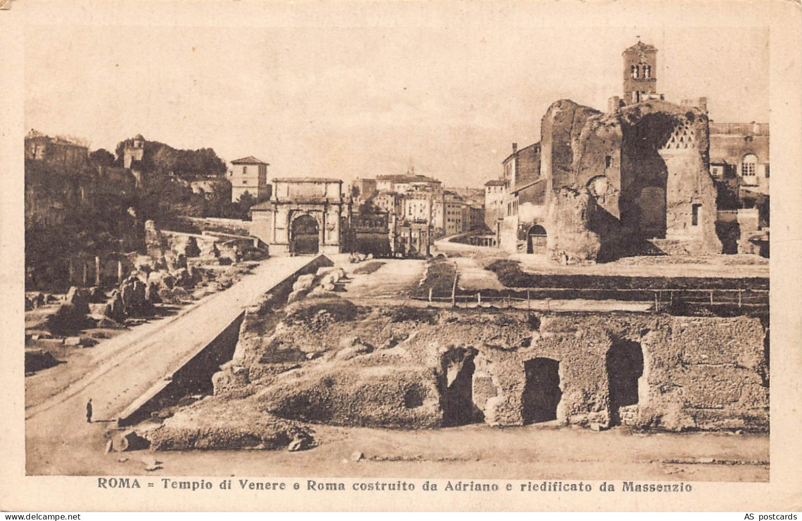 B660 Italy Rome Roma Tempio di Venere e Roma construito da Adriano postcard