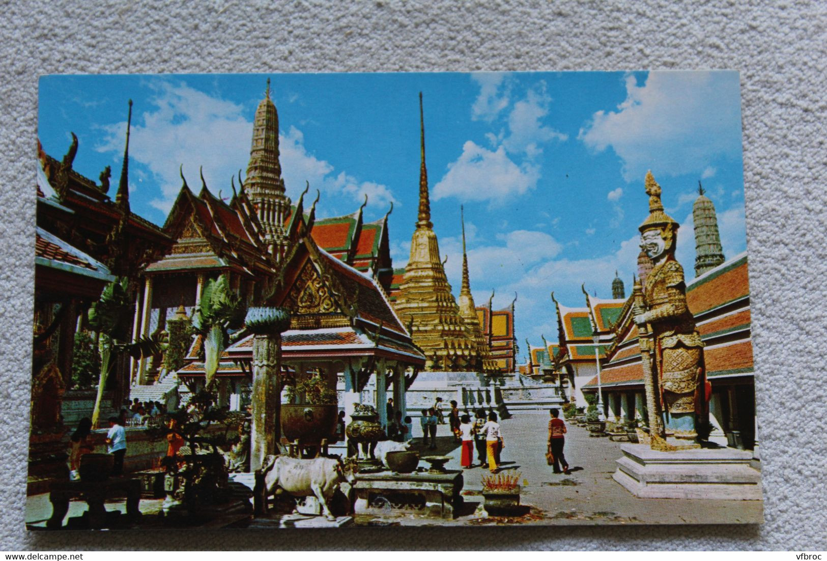 B766, Cpsm, inside the grounds of Wat Phra Keo, Bangkok Thailande