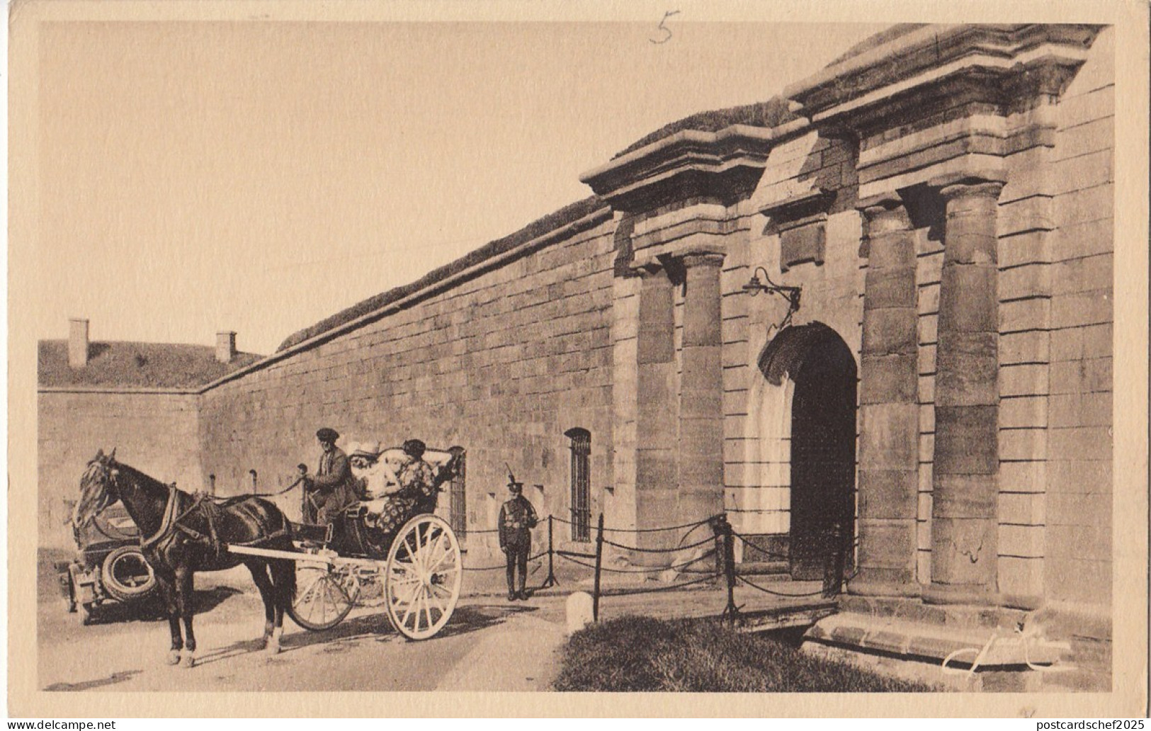 B77421 une caleche quite la citadelle quebec  canada scan front/back image