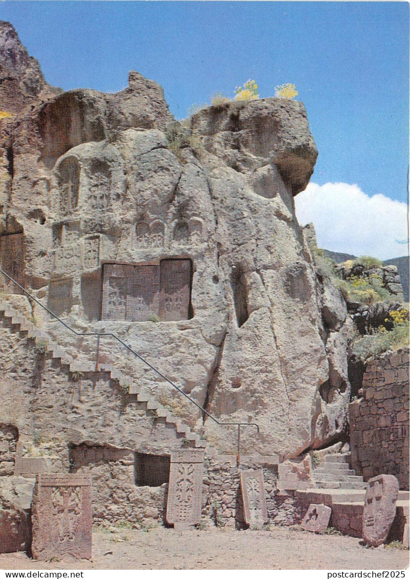 B83927    armenia