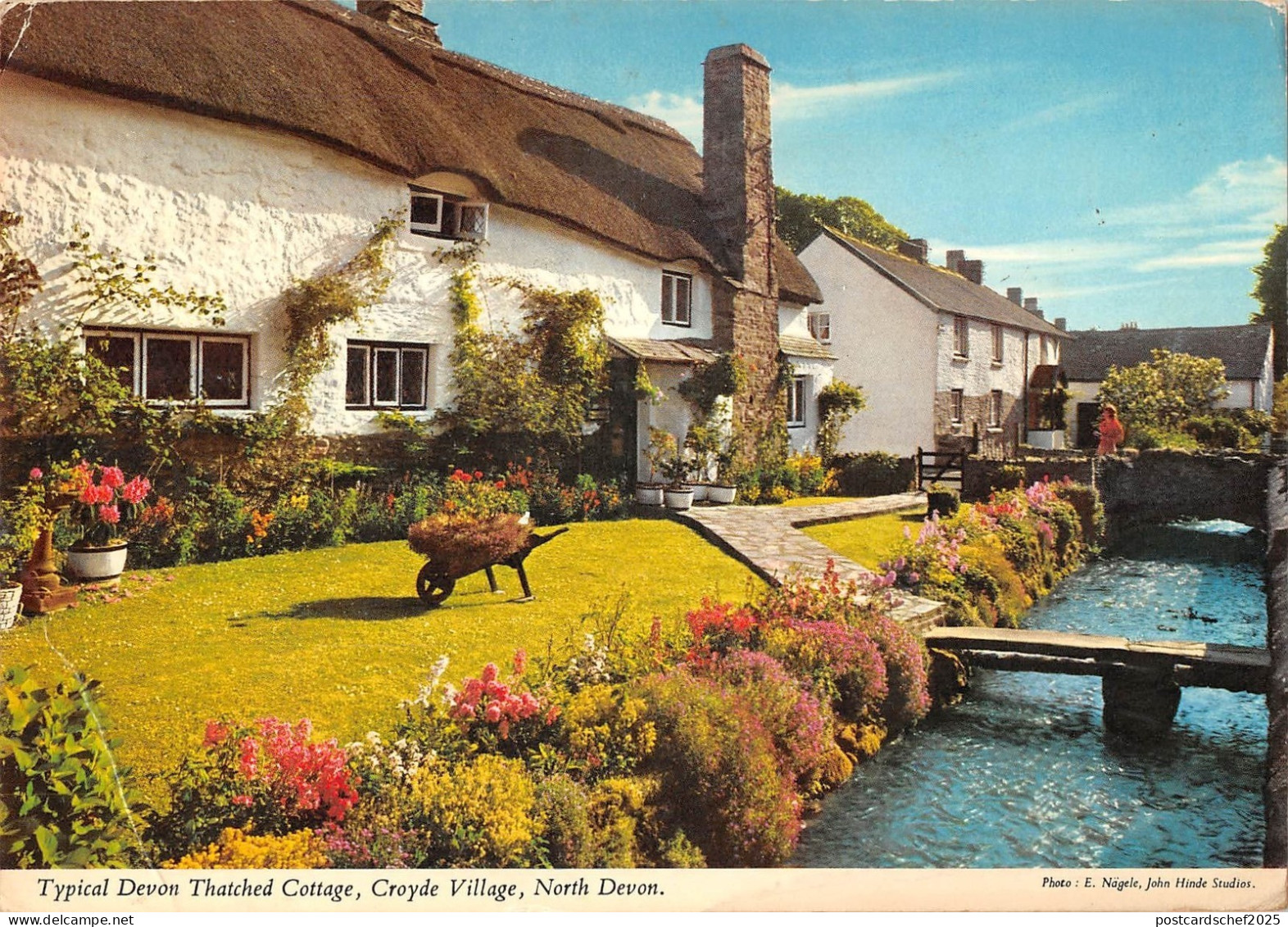 B96818 typical devon  tatched cottage croyde village north devon   uk
