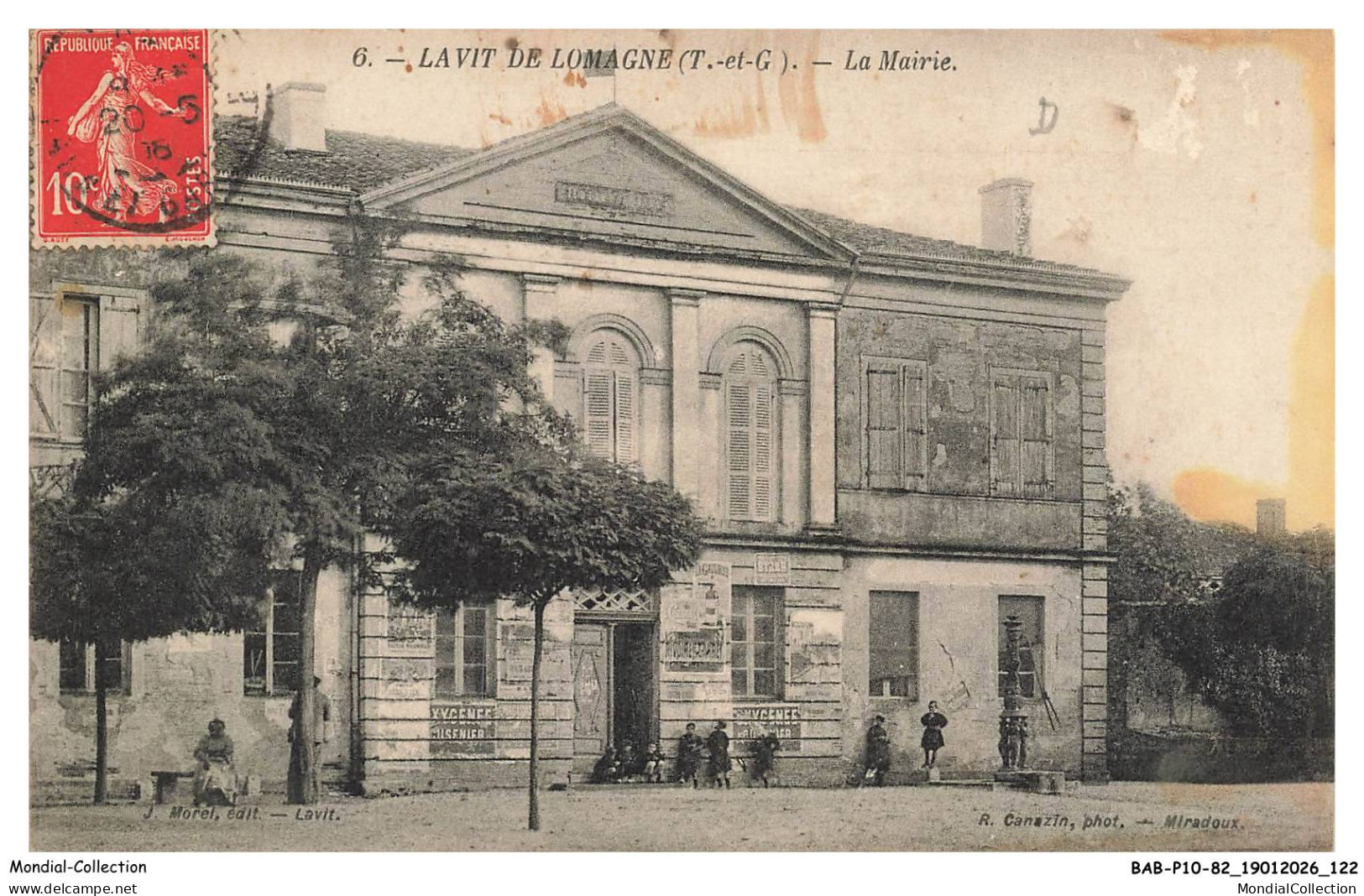 BABP10-1045-82 - LAVIT DE LOMAGNE - La mairie