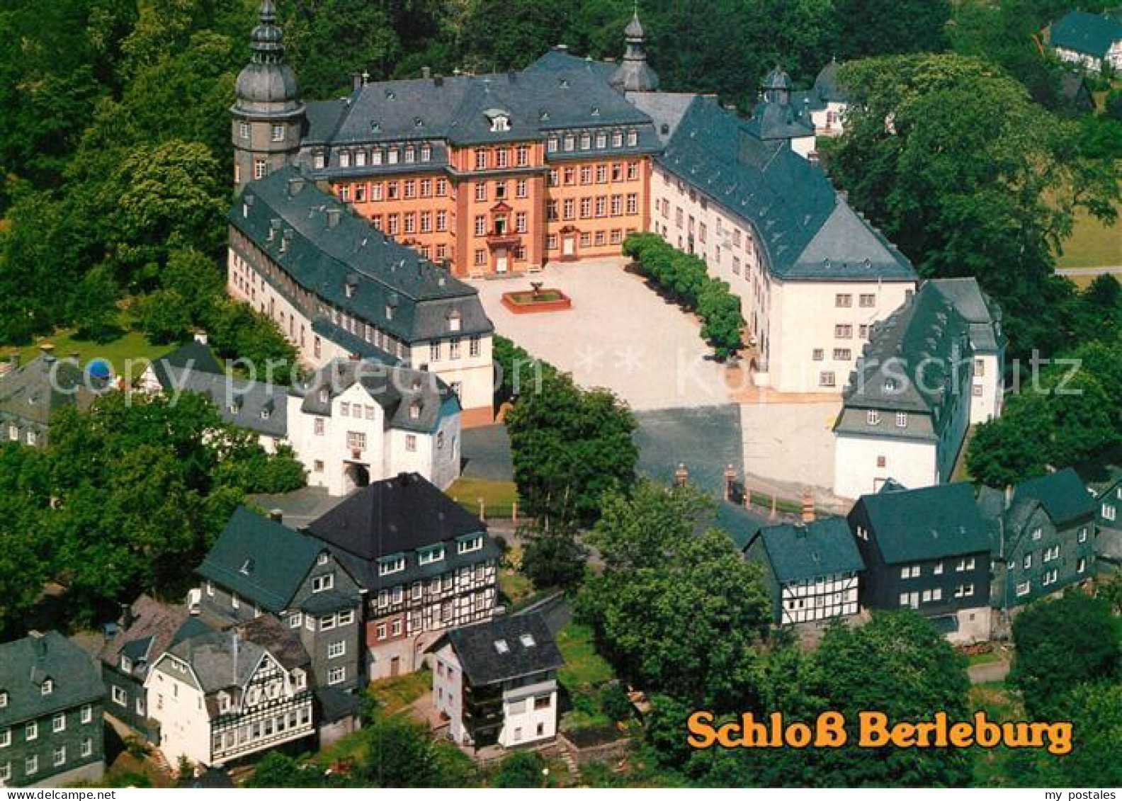 Bad Berleburg Schloss Berleburg Fliegeraufnahme