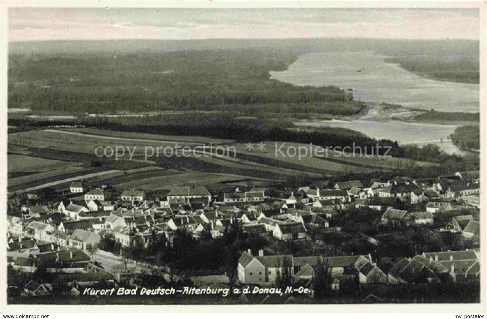 Bad Deutsch-Altenburg Niederoesterreich AT Fliegeraufnahme