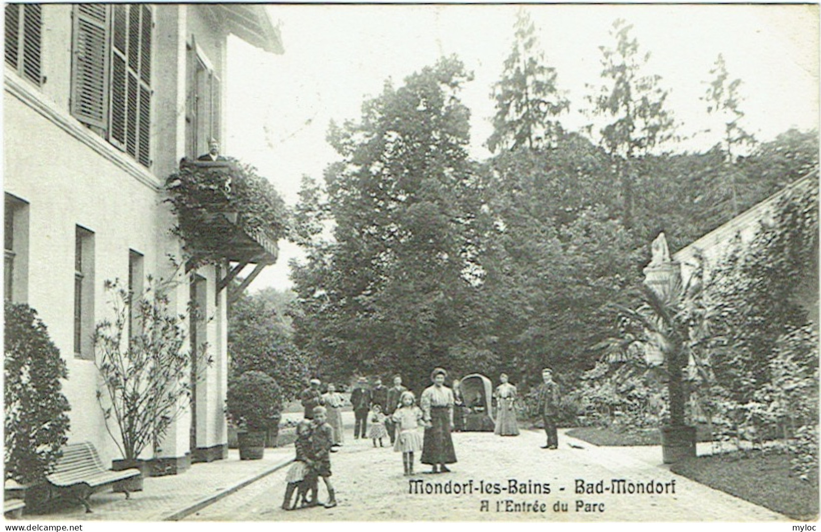 Bad-Mondorf. Mondorf-les-Bains. A l'Entrée du Parc.