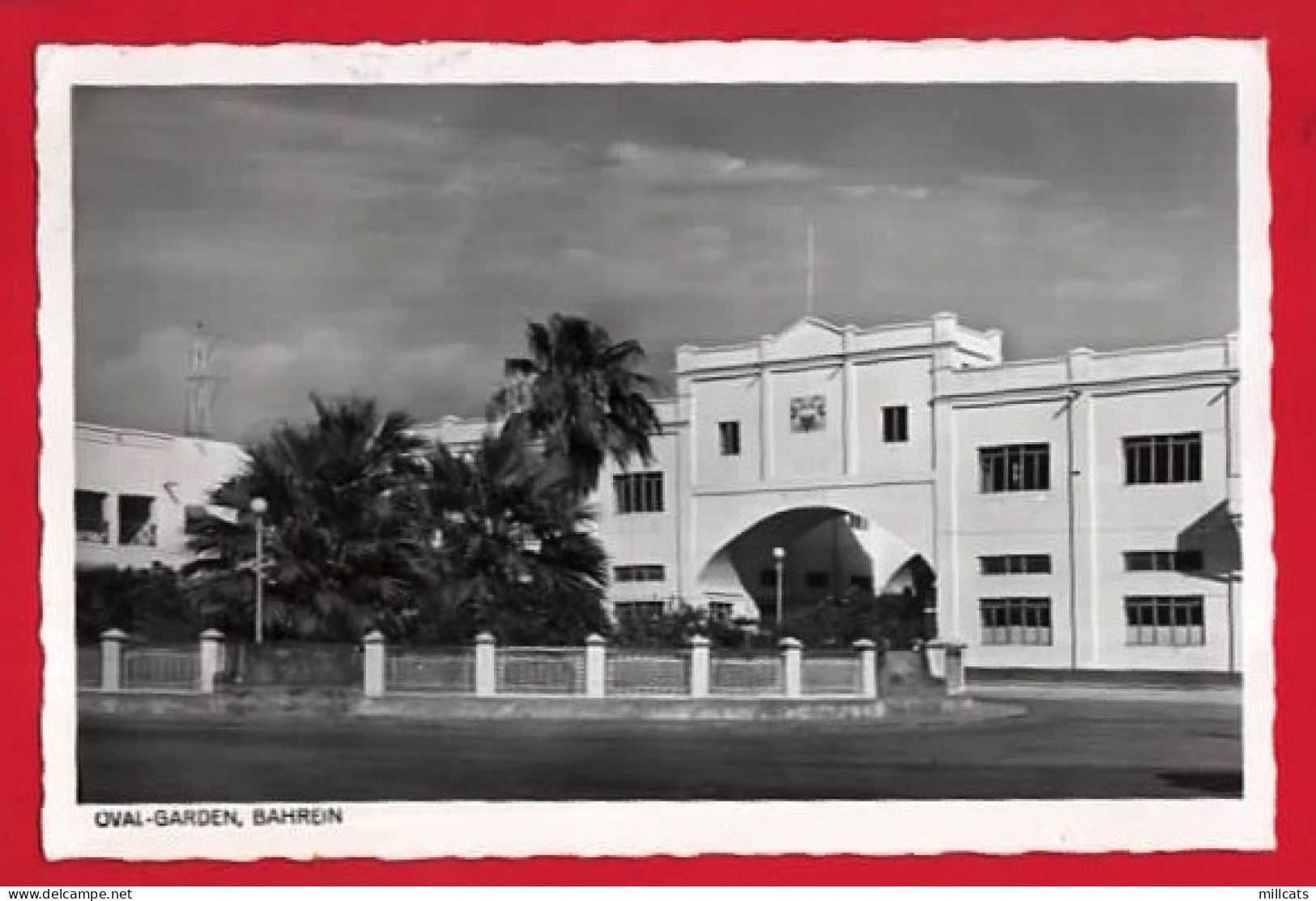 BAHREIN     OAVAL GARDEN    RP + STAMP OVERPRINT