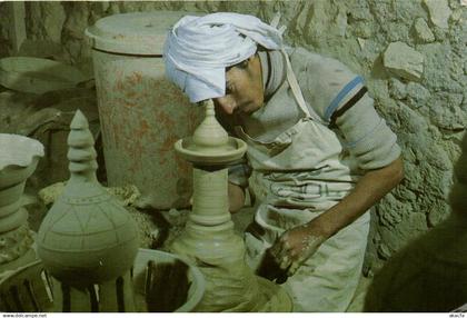 PC BAHRAIN, POTTER, Modern Postcard (b22458)
