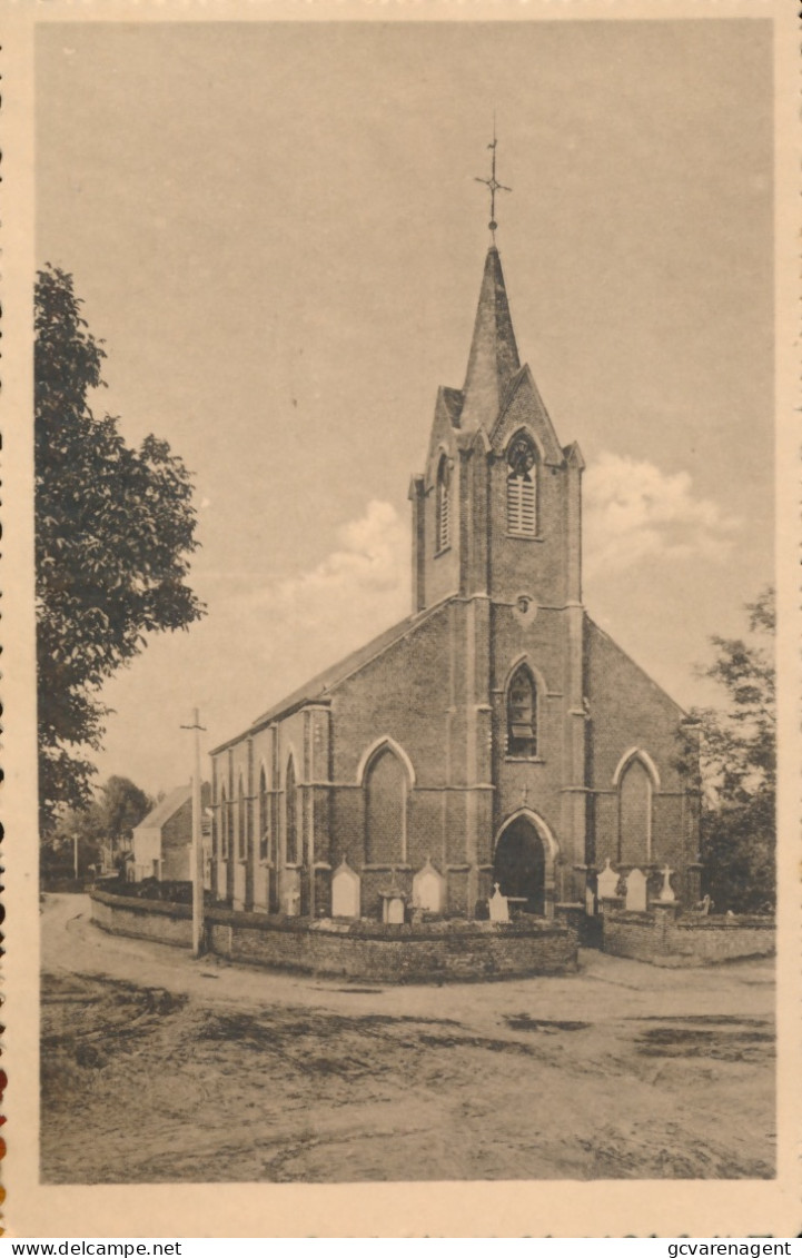 BAMBRUGGE    KERK 1853 MET KAPEL DER H.ANNA IN DE VERRE