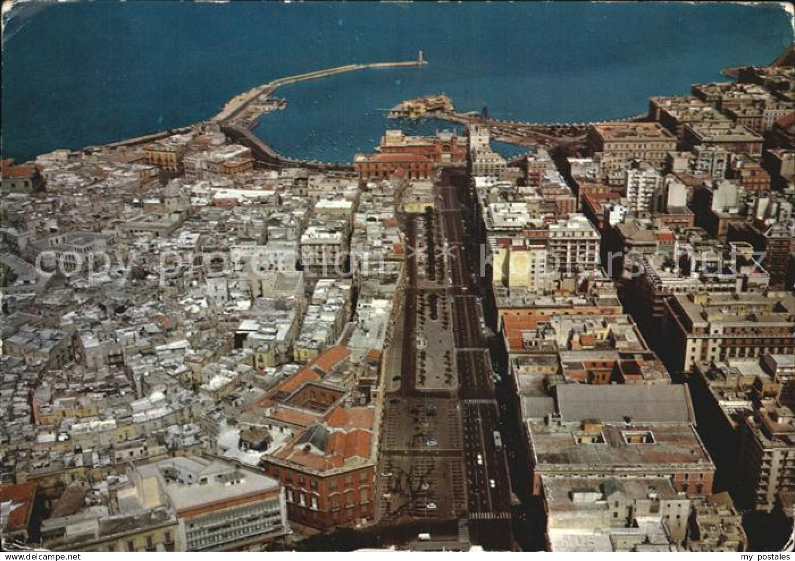 Bari Puglia Fliegeraufnahme