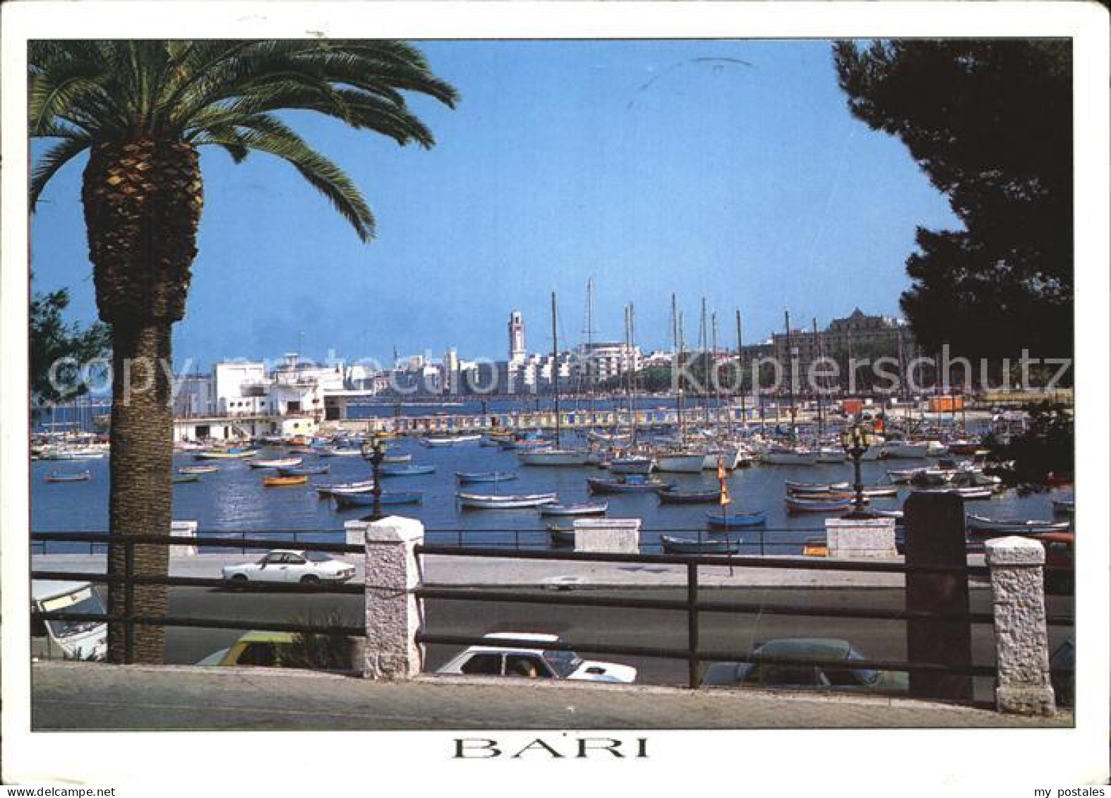Bari Puglia Hafenpartie