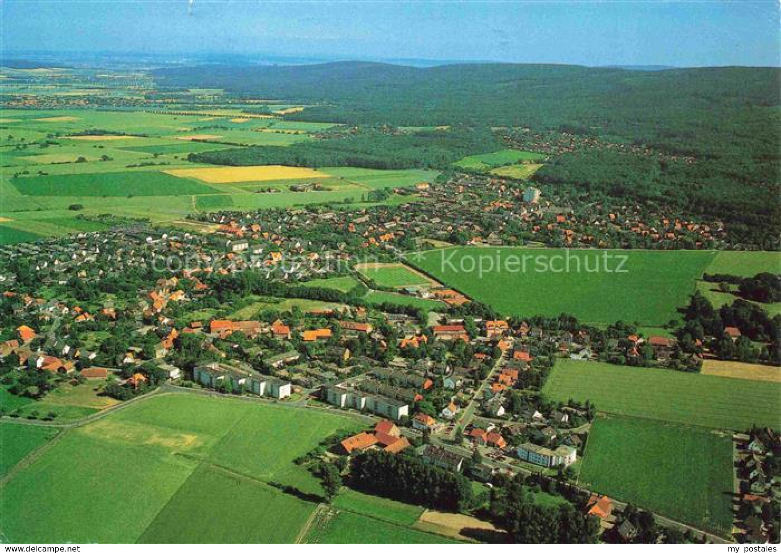 Barsinghausen Luftbild Deister Ortschaft Felder Wald Wohngebiete