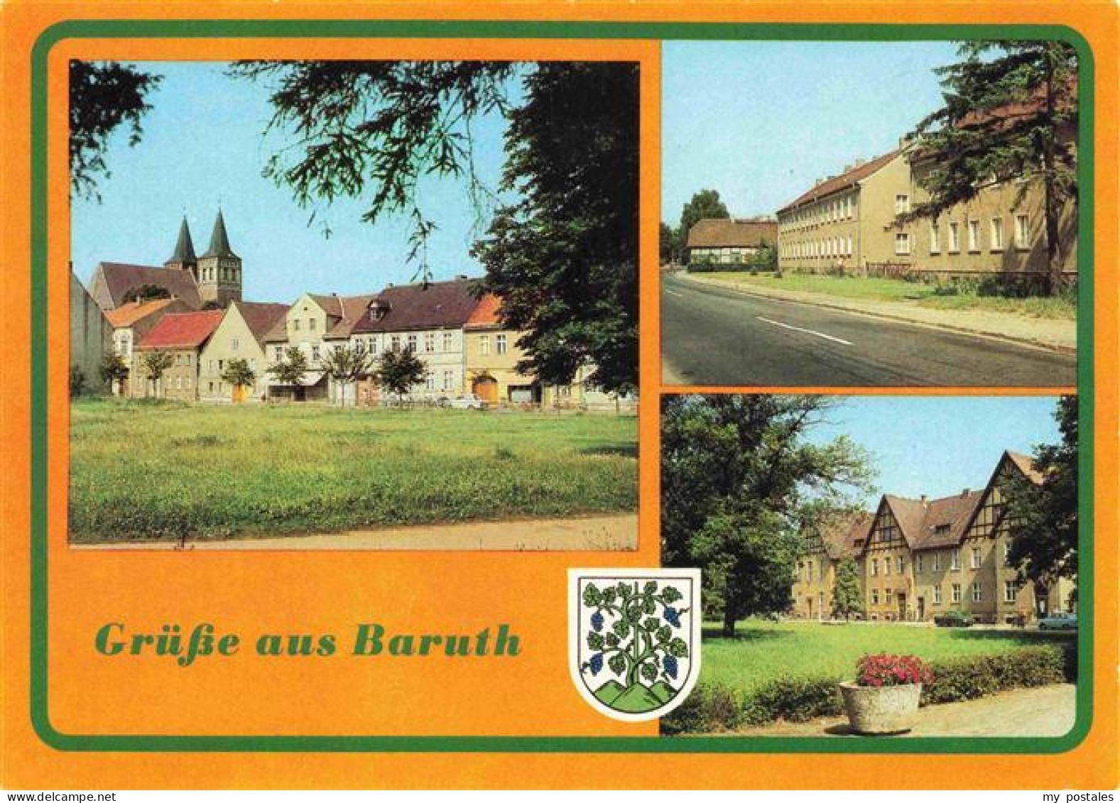 Baruth  Mark Brandenburg Kirche Strassenpartie Park