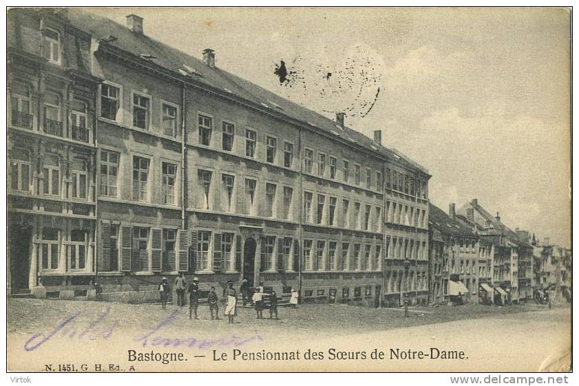 Bastogne :      ( ecrit   )