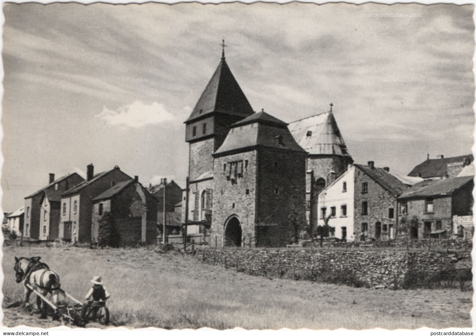 Bastogne - Eglise Saint-Pierre