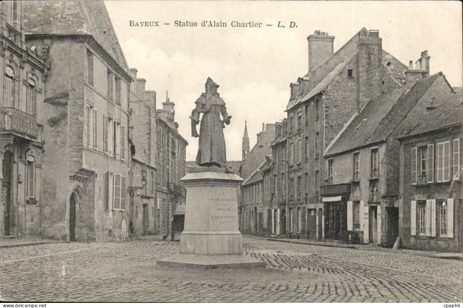 Bayeux CPA Statue d'Alain Chartier
