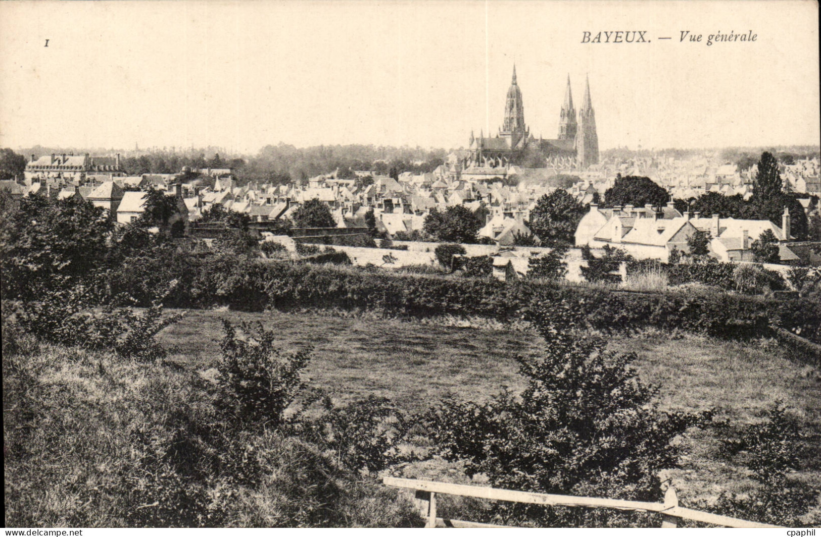 Bayeux CPA Vue generale