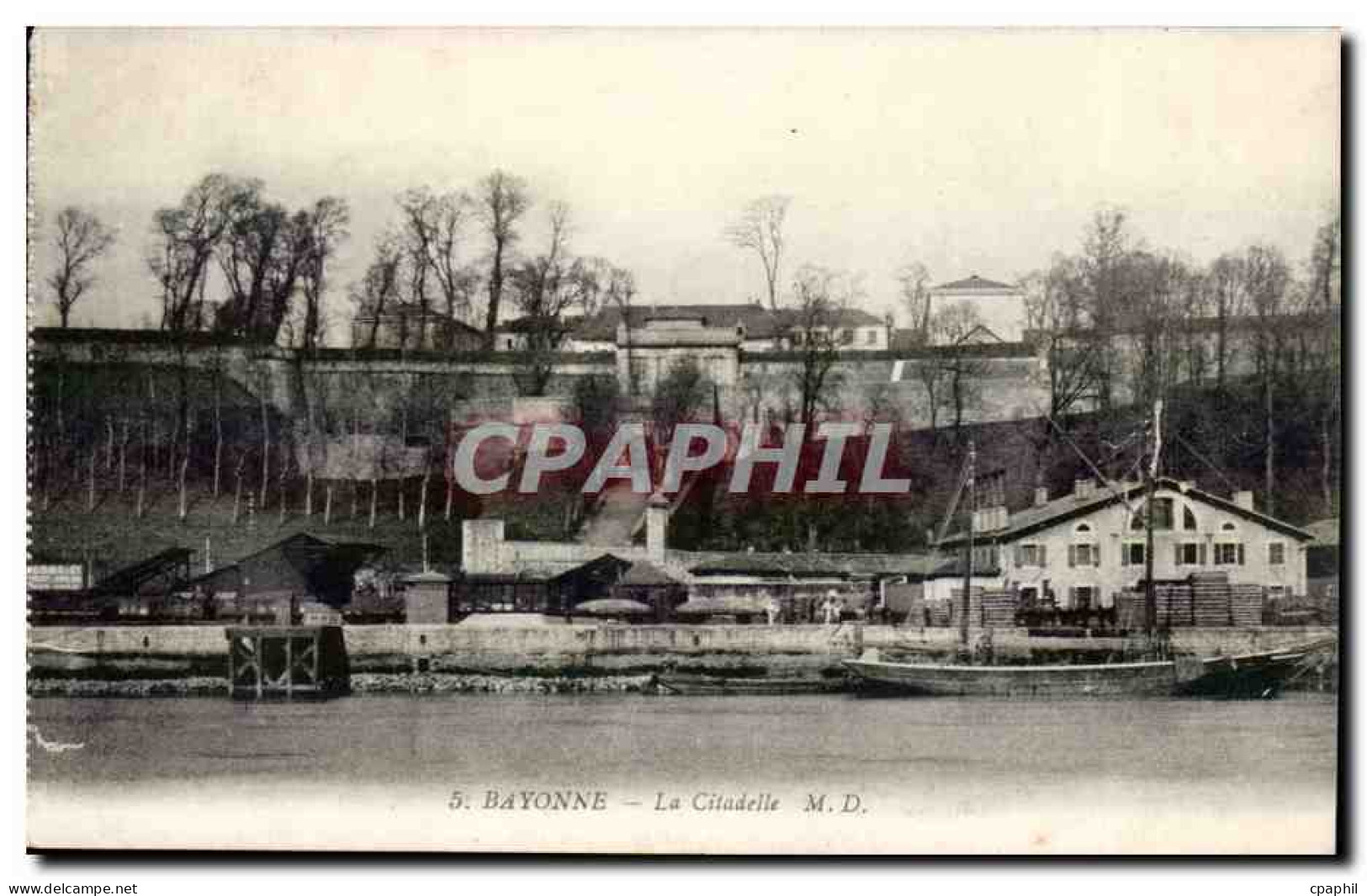 Bayonne CPA La citadelle