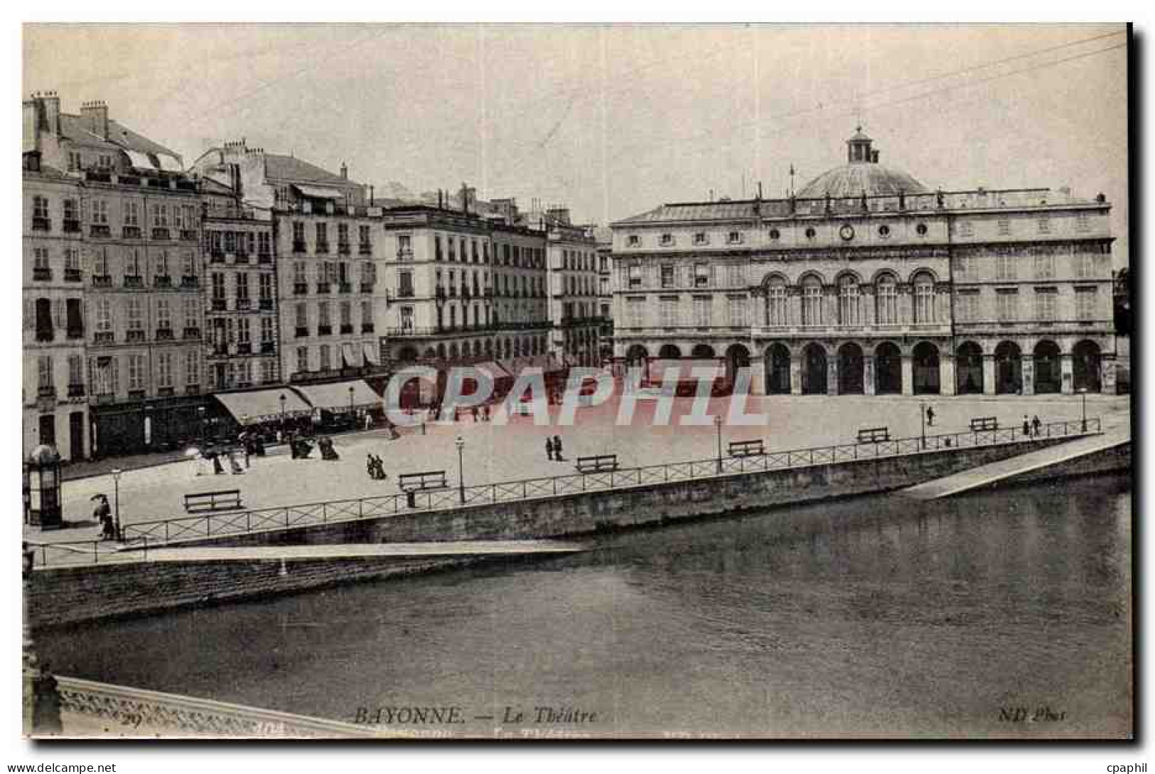 Bayonne CPA Le theatre