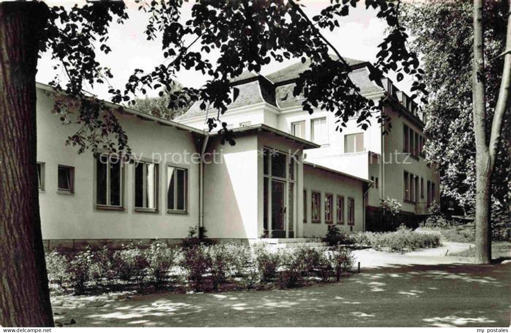 BAYREUTH Bayern LVA-Sanatorium Herzoghoehe Bayreuth Gebaeude Baeume Park